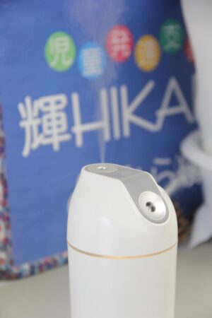 入口では除菌による加湿